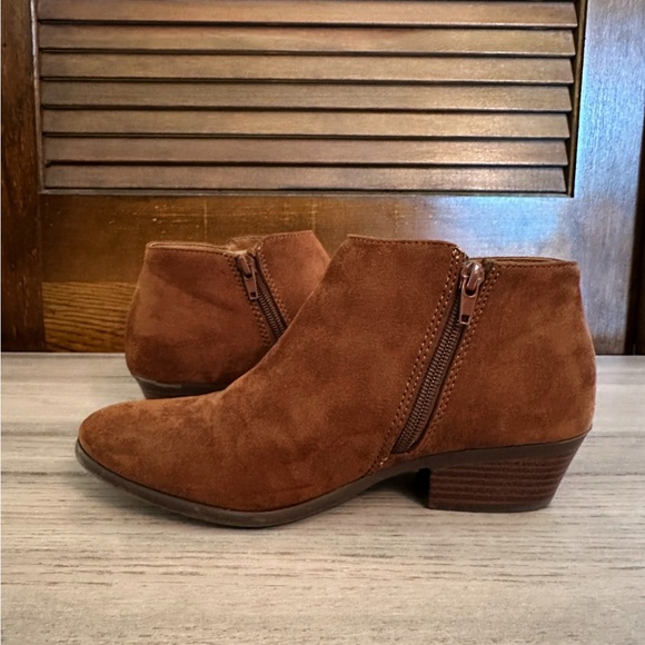 Ankle Booties - Picture 4 of 8